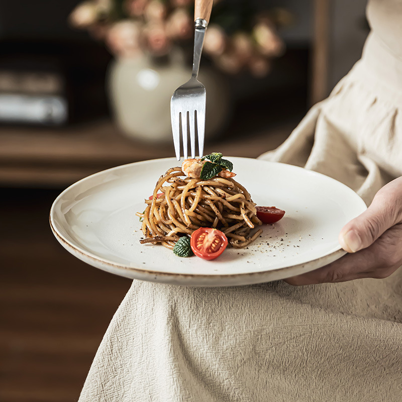 Plato de color sólido simple de 8 pulgadas plato de cerámica al por mayor plato de comedor japonés plato redondo casero plato de comedor occidental