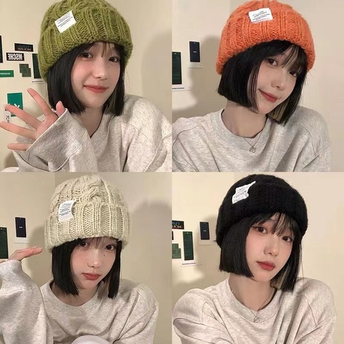 Winter Korean Version Warm Hat for Women, Knitted Corduroy Beanie, Versatile Outdoor Hooded Hat, Face-Hiding, Popular Style for Students in Autumn and Winter