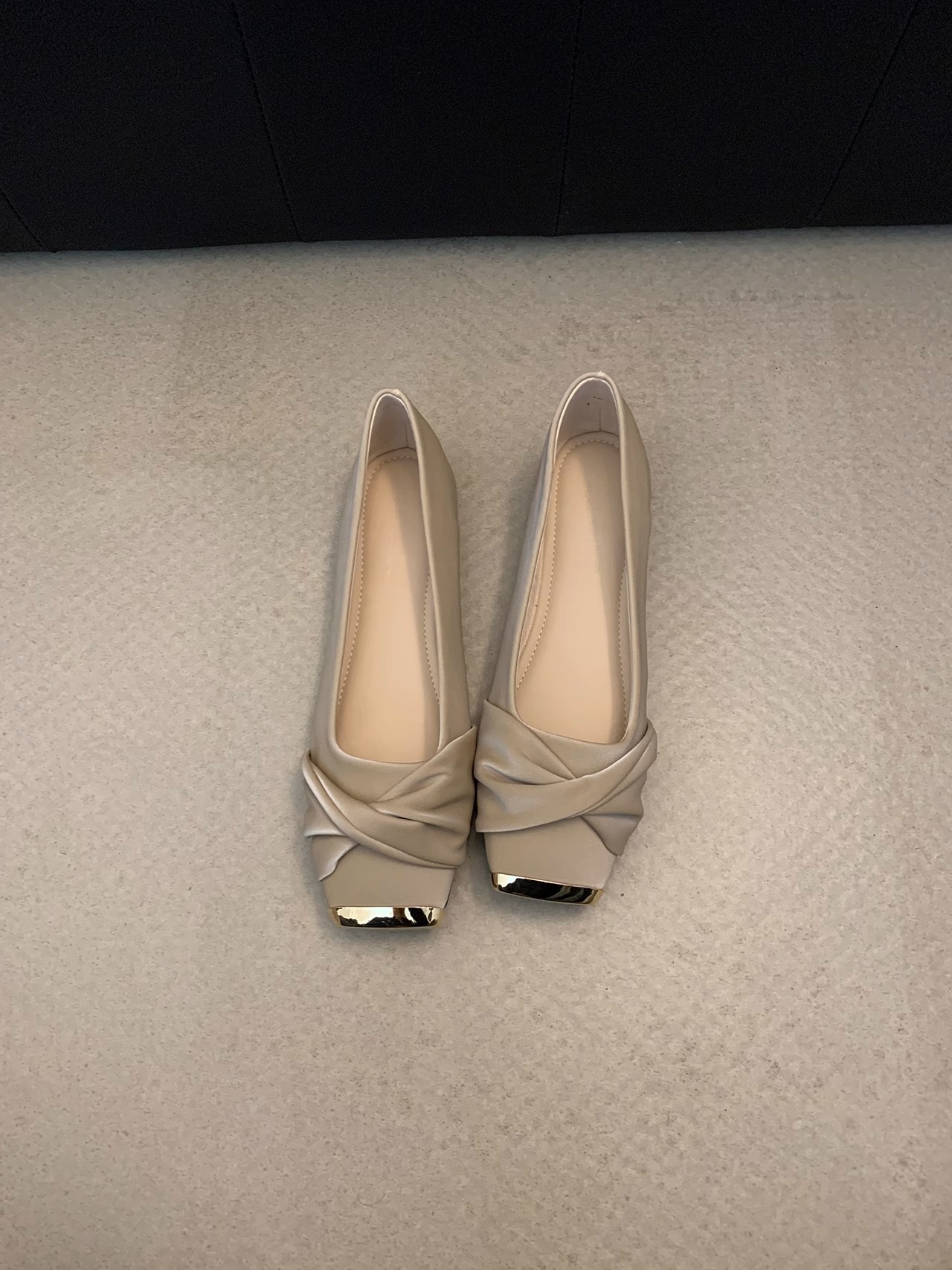 Flat Elegant Gentle High-End Commuter Shoes For Women 2025 New Spring French Square Toe Mary Jane Loafers_vogvips.com