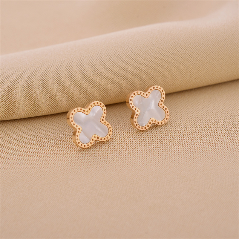 Fashion Four Leaf Clover Titanium Steel Plating Inlay Shell Ear Studs 1 Pair