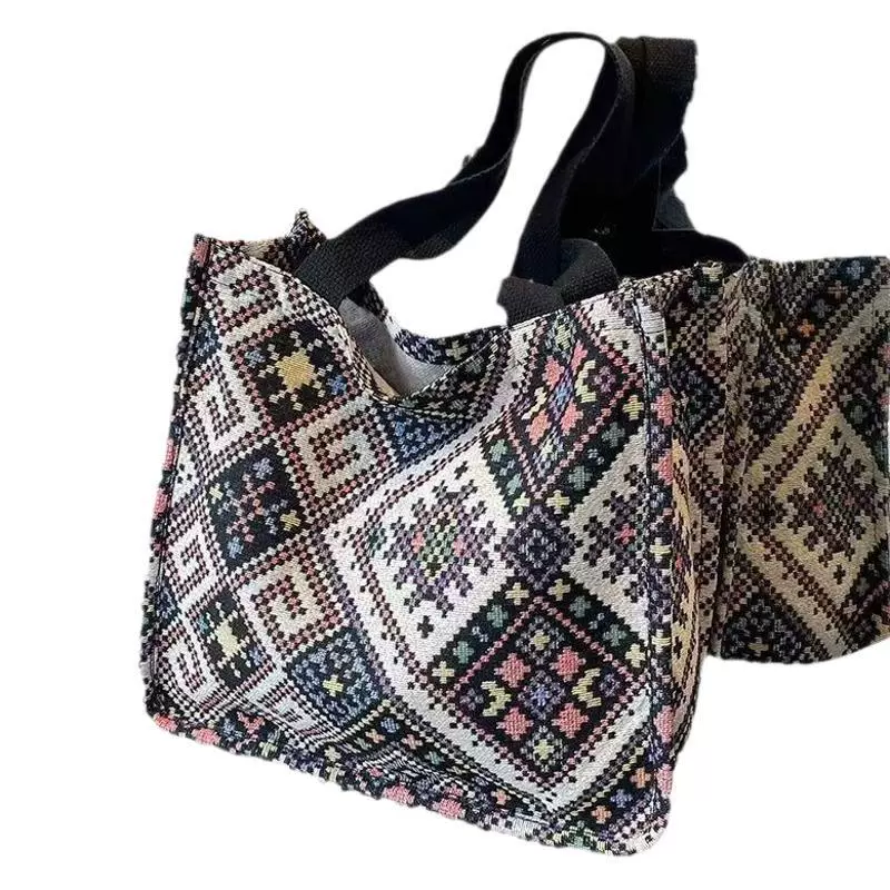 Fashionable capacious shoulder bag, ethnic handheld one-shoulder bag for mother and baby, city style, ethnic style