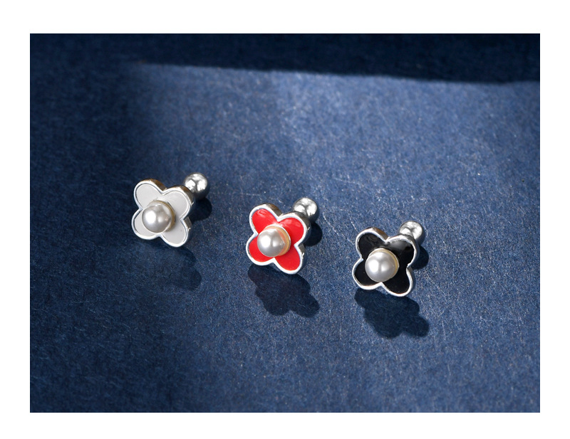 Simple Style Four Leaf Clover Sterling Silver Plating Artificial Pearls Ear Studs 1 Pair