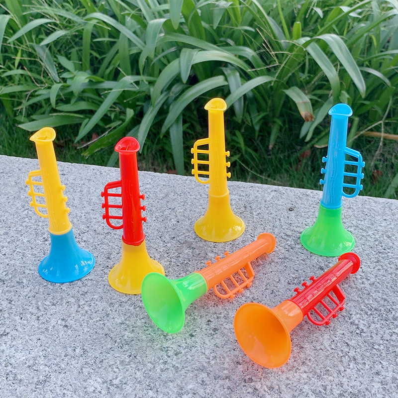 Los niños de juguete de plástico trompeta bebé de dibujos animados de plástico trompeta que sopla instrumento musical pequeño regalo de juguete regalo al por mayor