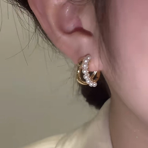 Minimalist Design Pearl Earrings for Korean Influencers -  New Trendy Light Luxury High-End Spring Earrings