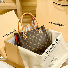 跨境风潮高级感女包2025新款包时尚轻奢大容量手提单肩女士斜挎包