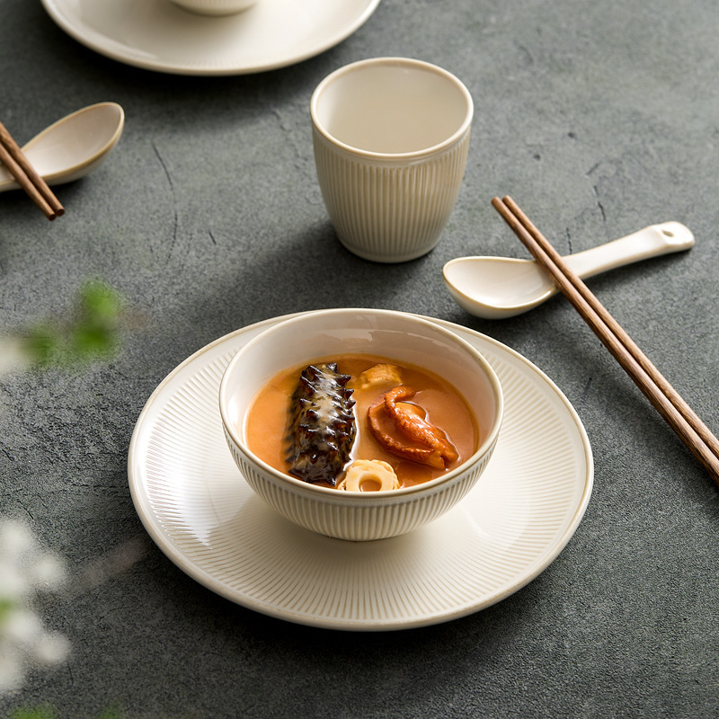 Beige Tableware Set Household Bowls, Spoons and Plates Combination Creative Hotel Restaurant Club Five-Piece Set for One Person