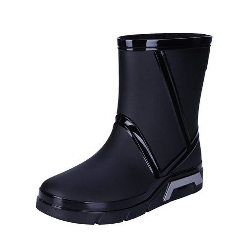2024 New Style Velvet Black Fashionable Water Shoes Wholesale Men's Waterproof Anti-Slip Car Wash Fishing Mid-Tube PVC Rain Shoes