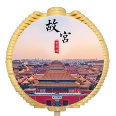 景勝地の観光土産、回転する木の棒付きキャンディー、フィボナッチの螺旋の木の置物模様、景勝地の記念品