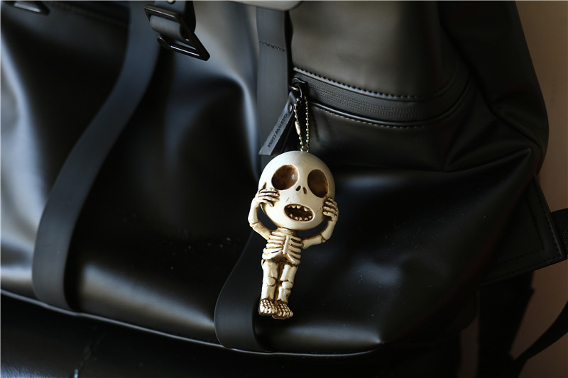 Skeleton Keychain Creative Funny Little Skull Doll Ornaments Cute and Funny Resin Keychain