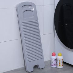 プラスチックの洗濯板を厚くして、家庭用の大型滑り止めの丈夫な手で洗濯します。