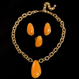 耳钉;项链;戒指