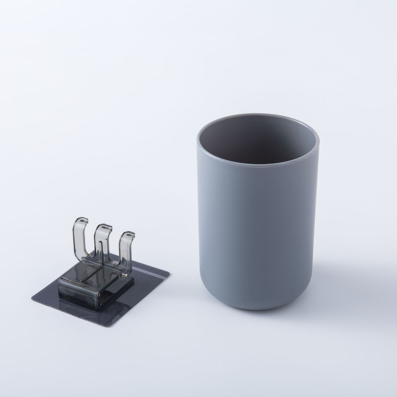 10648555306_750431130