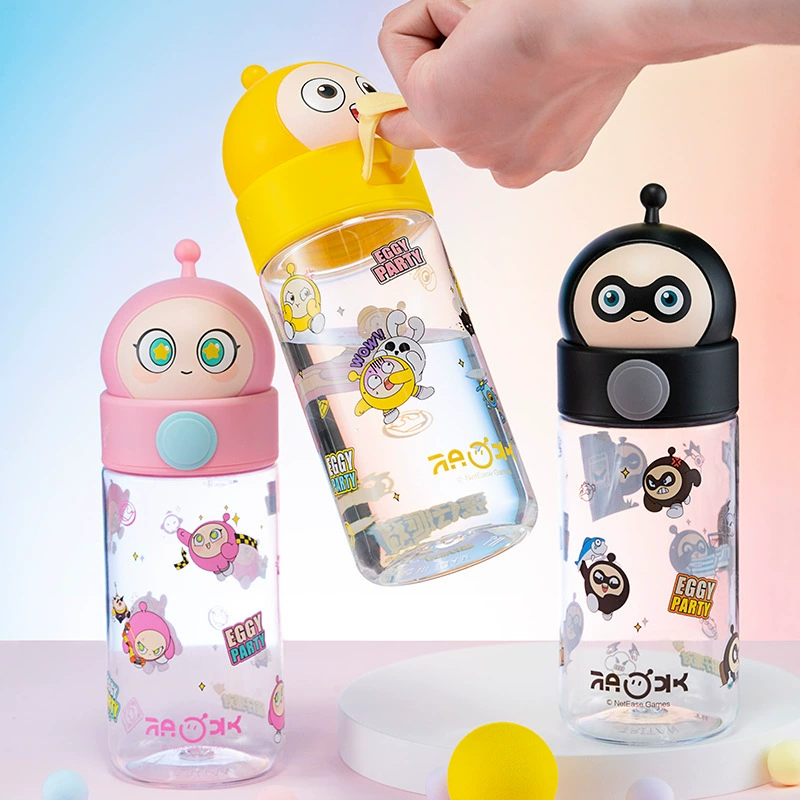 Space doll, handheld cartoon pen, fall protection