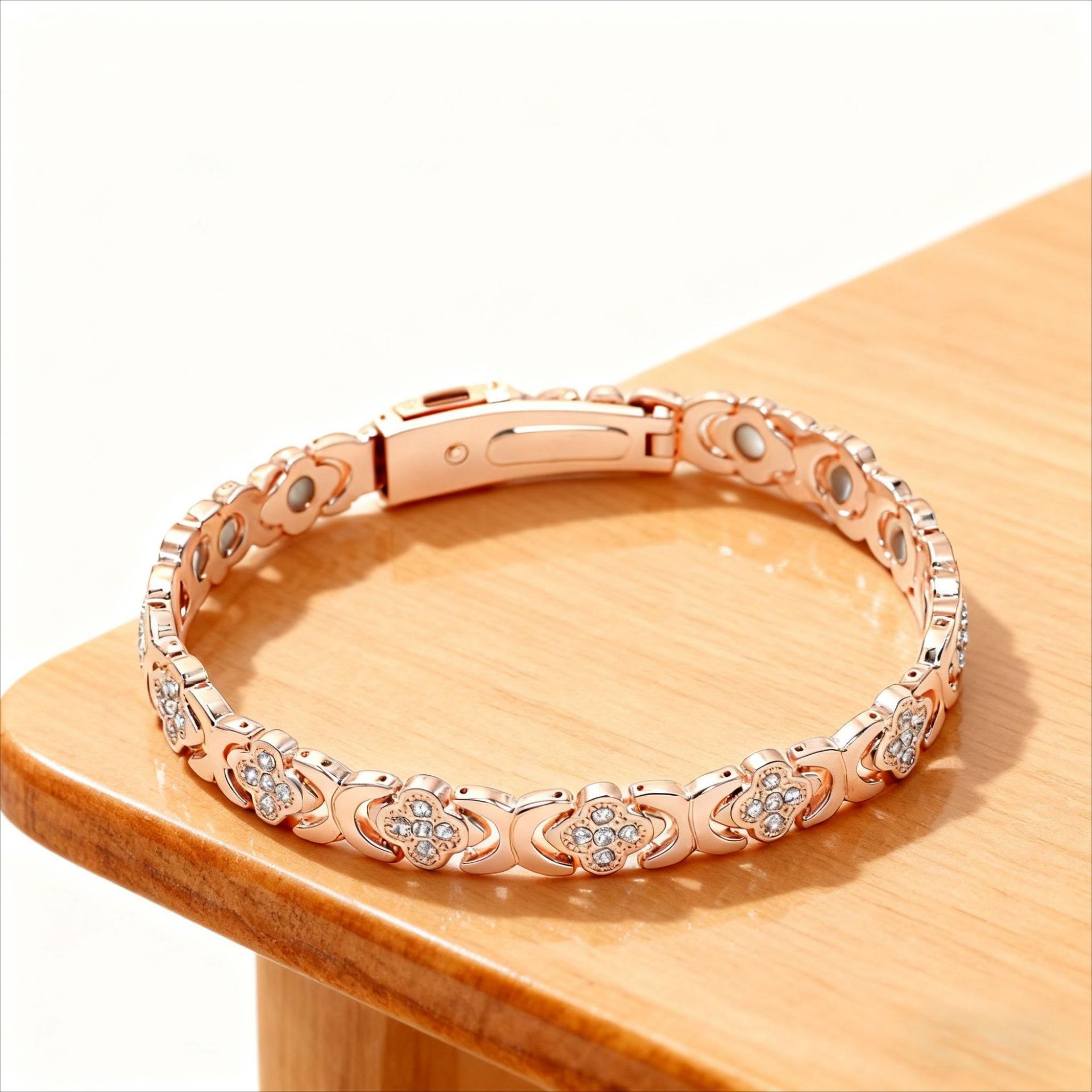 Pulsera de trébol en oro rosa