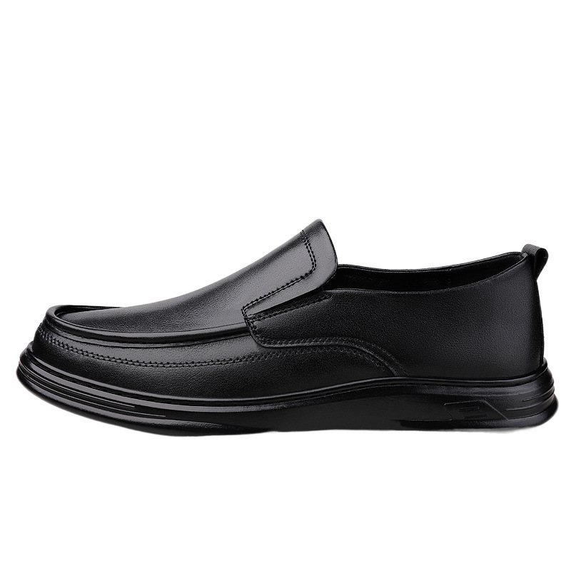 Zapatos de cuero casuales para hombres de cuero suave de otoño y invierno, zapatos de cuero para hombres de mediana edad, zapatos de padre