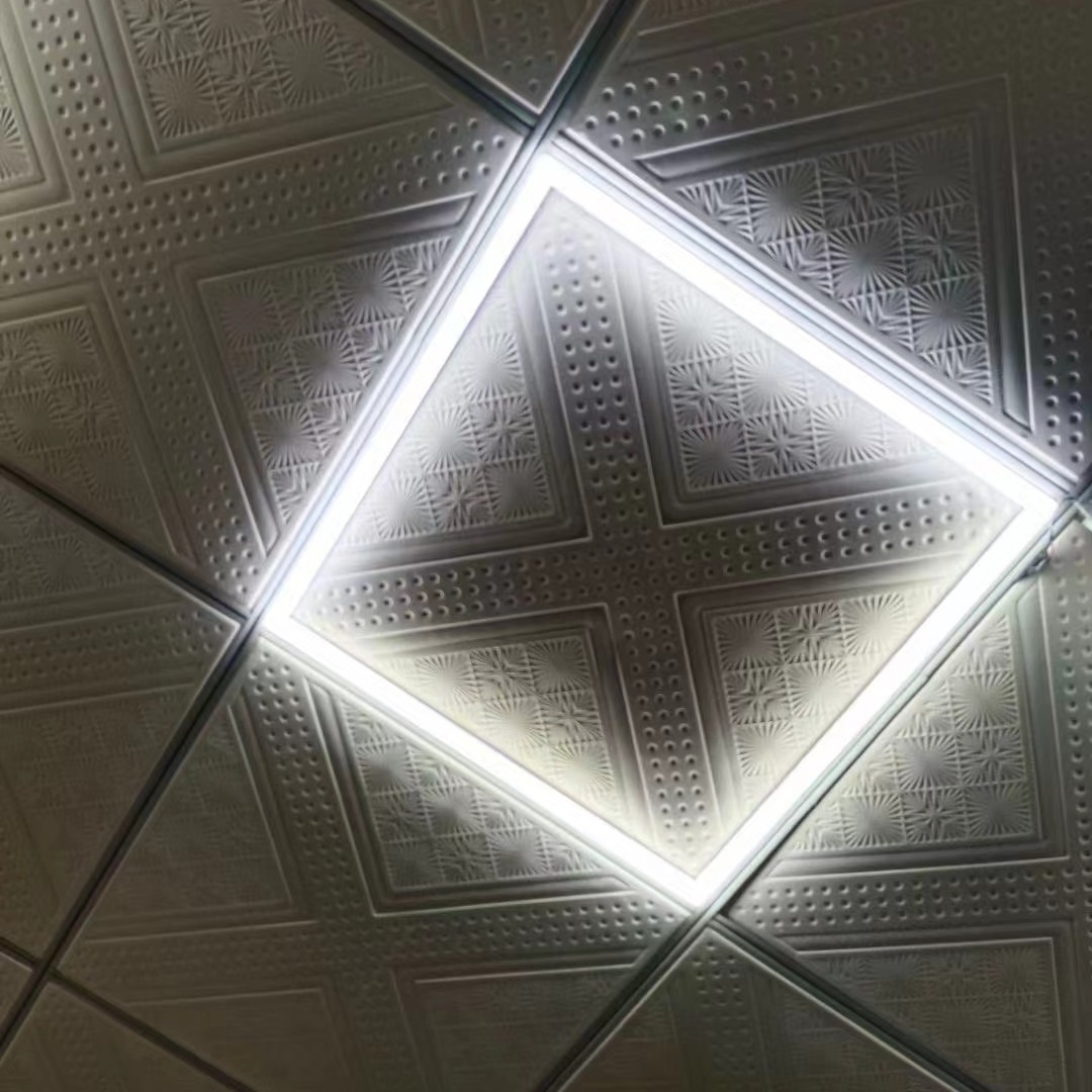 Techo suspendido integrado 600x600 LED empalmado atmósfera lámpara de panel 60 * 60 lámpara de marco de yeso lámpara de ingeniería de lana mineral