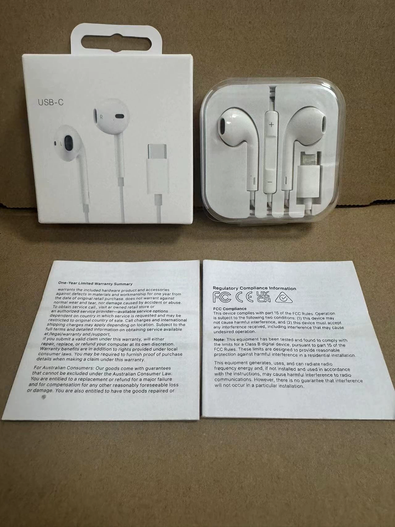 USB‑C наушники (Apple) совместимы с iPhone 15, кабель 1,2 м, встроенный микрофон, белые