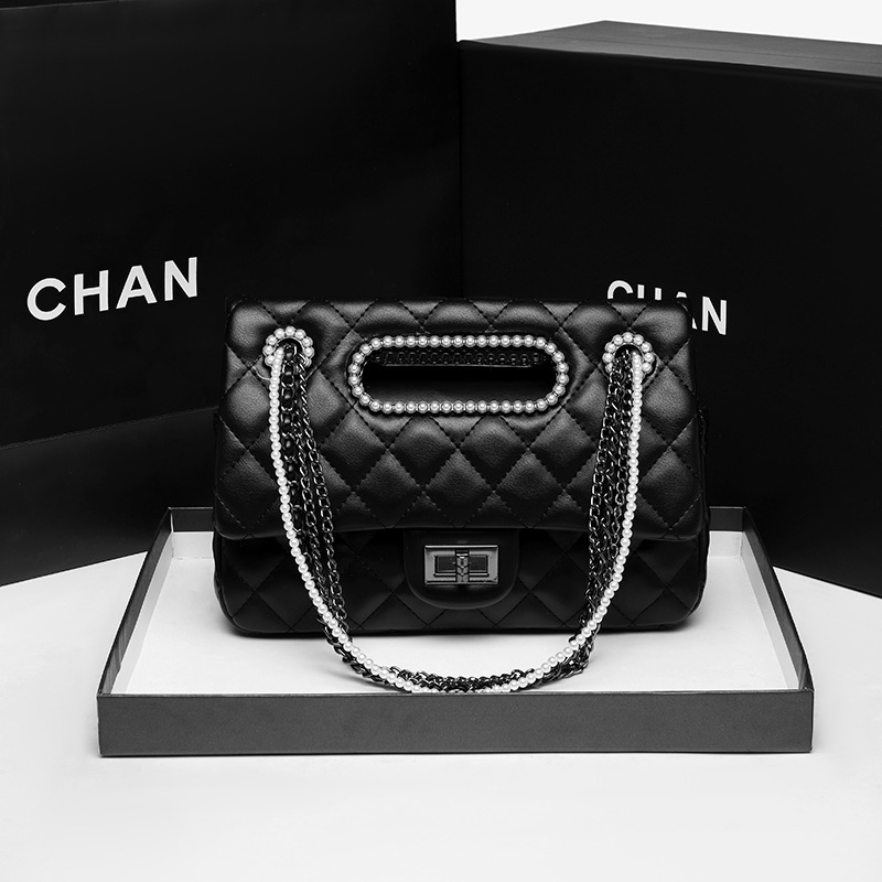 Diamond Pattern Pearl Chain Women's Bag 2026 Spring/Summer New Trendy Fashion Shoulder Crossbody Bag Simple Underarm Bag Women's Bag Diamond Pattern Pearl Chain Women's Bag 2026 Spring/Summer New Trendy Fashion Shoulder Crossbody Bag Simple Underarm Bag Women's Bag