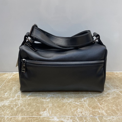 Nuevo bolso retro de moda europeo y estadounidense de un solo hombro con aire extranjero para viajar, bolso axilar simple bolso de hombro ligero de lujo