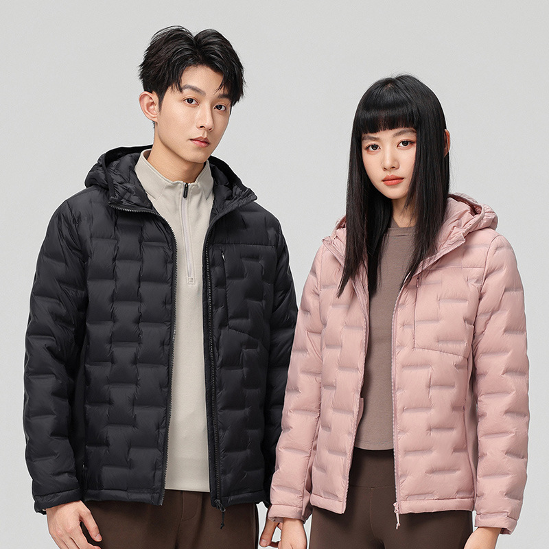 Chaqueta encapuchada para hombres y mujeres en otoño y invierno 2025 nueva chaqueta de plumón de pareja de moda universal chaqueta cálida para hombres