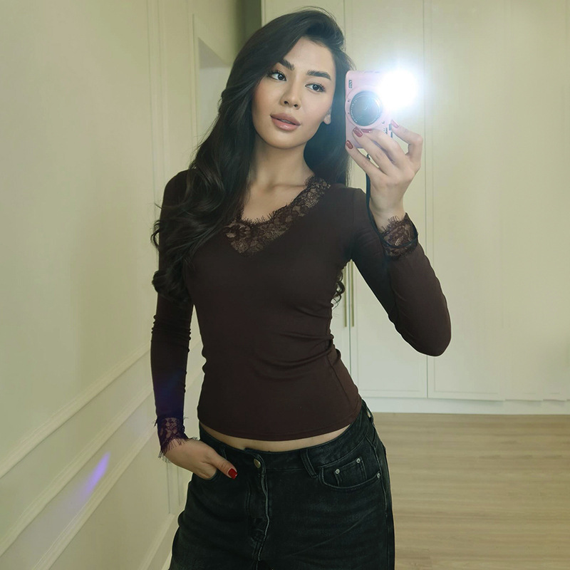 Europa y los Estados Unidos ventas transfronterizas primavera nueva moda de mujer de color sólido de moda de cuello en V encaje empalmado cintura gorra image 3