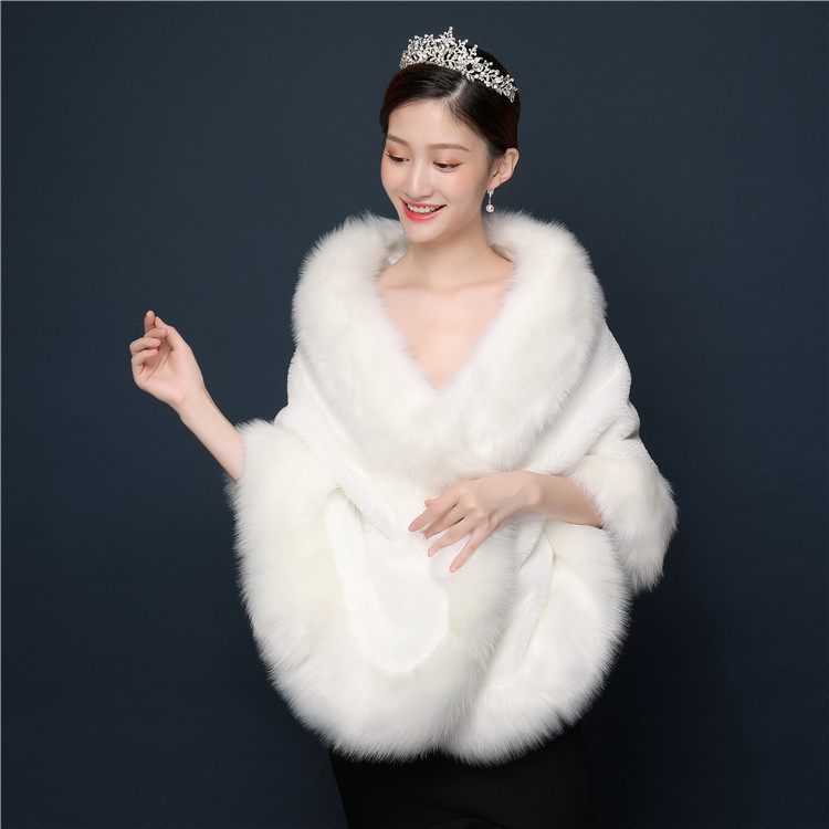 外国貿易秋と冬の花嫁とブライズメイドのウェディングドレスチャイナドレス毛皮ショール厚く拡大された模造毛皮の暖かいスカーフジャケット|undefined