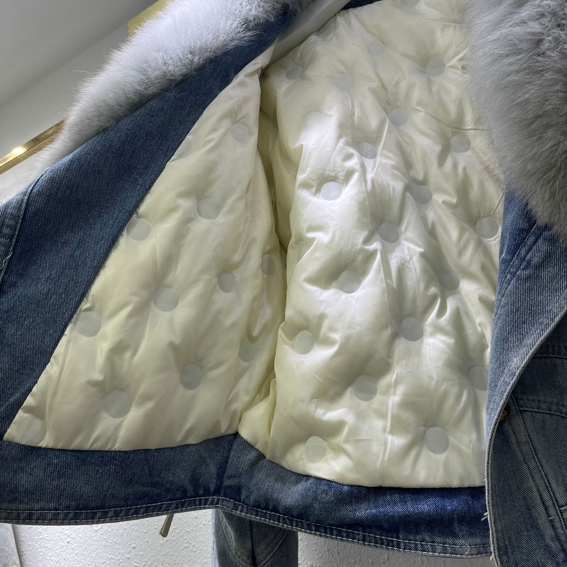 Luxury Fox Fur Collar Thickened Warm Down Jacket With Denim & Faux Leather Trim - Stylish Winter Coat For Women_voghion.com
