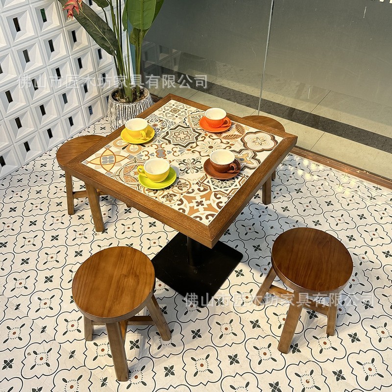 アメリカンバーケーキデザートショップダイニングテーブルと椅子カフェミルクティーショップ無垢材スレートレトロタイルテーブルと椅子の組み合わせ|undefined
