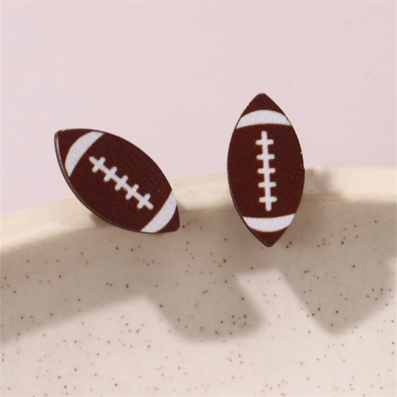 1 Pair Simple Style Rugby Heart Shape Football Wood Ear Studs display picture 10