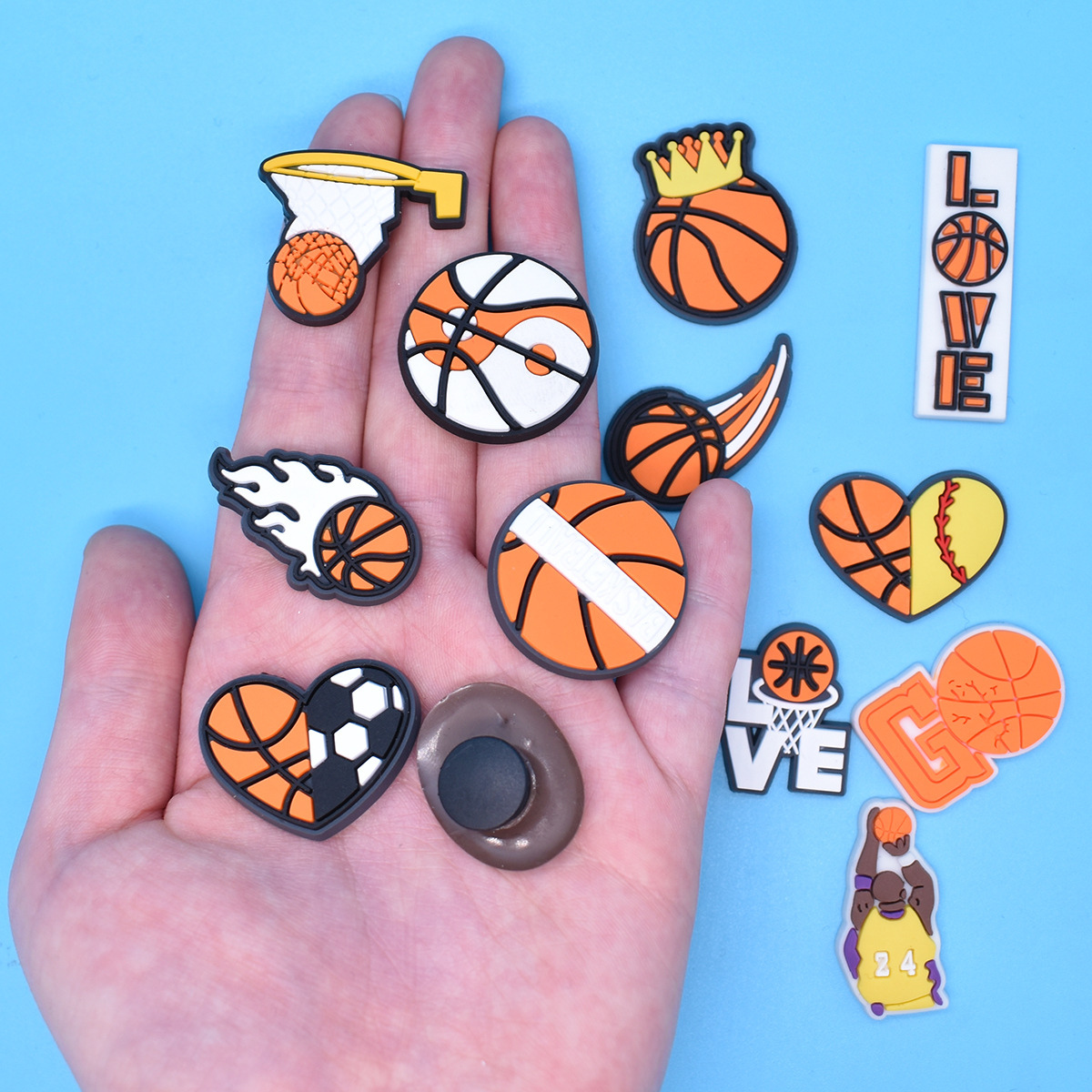 Fabricantes directos zapatos de baloncesto accesorios de flores DIY extraíble suave zapatos de PVC Accesorios de flores Accesorios