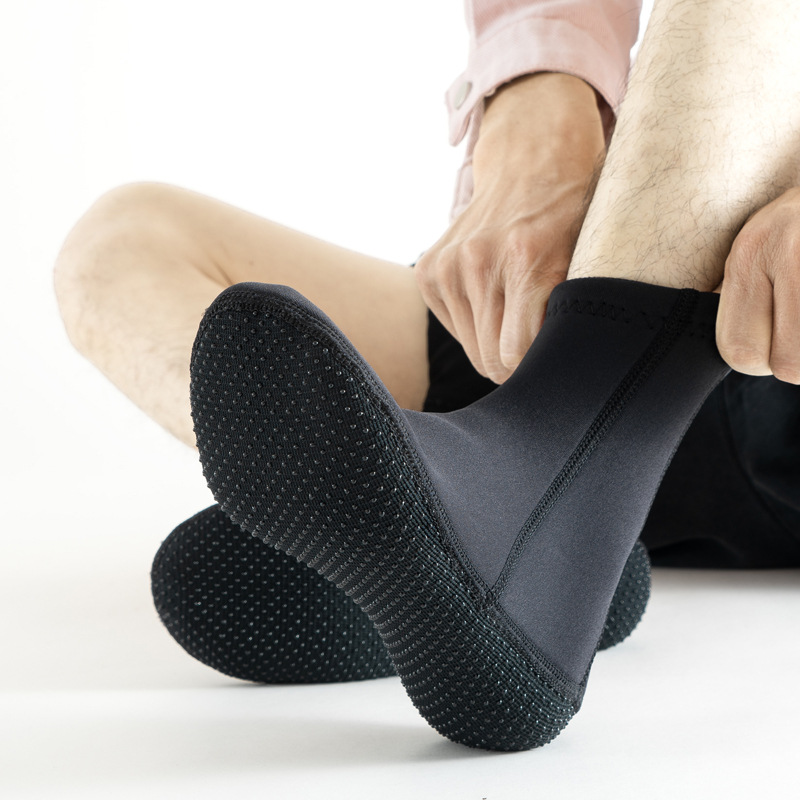 3 mm Camouflage Herren Schwimmsocken Warm Tief Schnorcheln Wadenhoch Rutschfest Abriebfest Strandsocken Tauchschuhe Damen_voghion.com