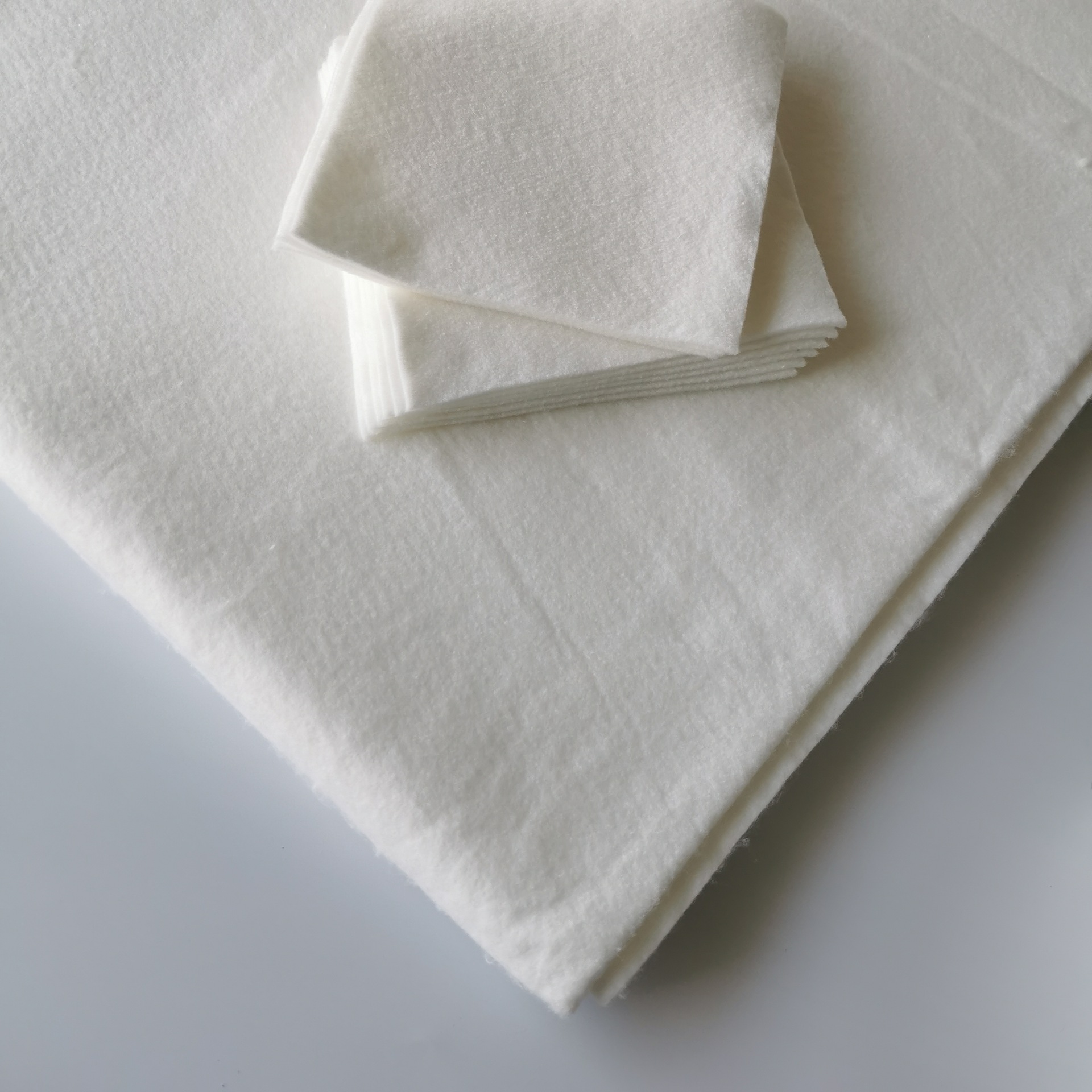 隔尿垫敷芯棉 吸水棉垫厂家 加工生产敷芯棉吸水垫 吸水垫敷芯棉