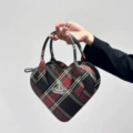 9026# Heart Bag
