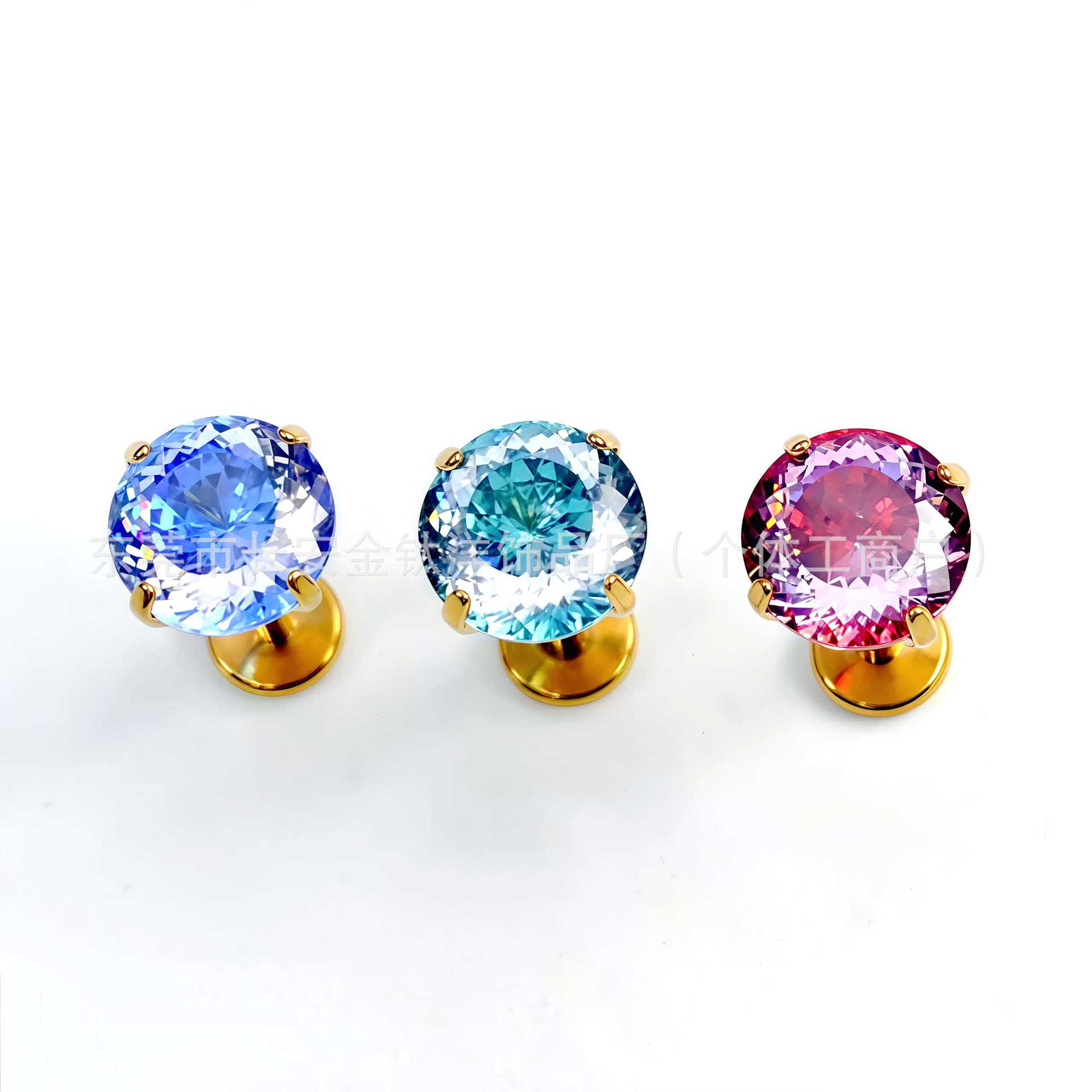 Pointed titanium steel lip stud product view