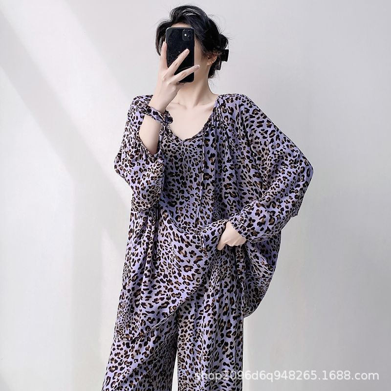 女性用パジャマ、春と秋の長袖人工綿シルク、国民風プリント、ゆったりとした大きいサイズの綿シルクホーム服セット、薄手|undefined