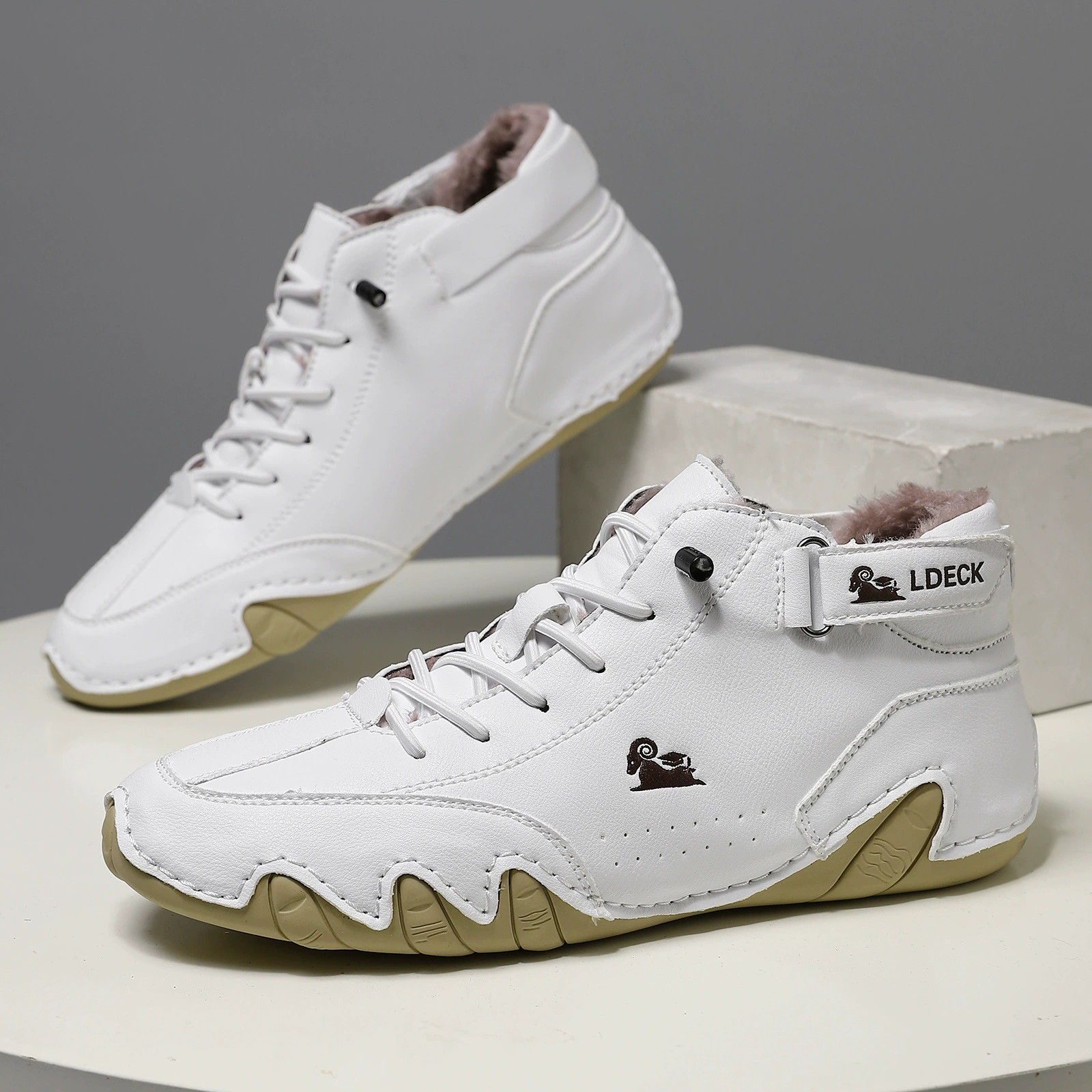 Трансграничные взрывные зимние бархатные сапоги Martin