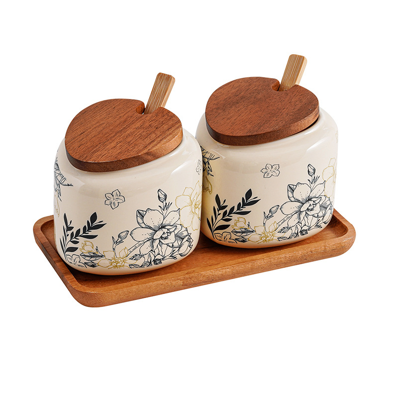 AL2567-Qingman 대나무 숟가락과 나무 홀더가 있는 녹색 덩굴 삼각형 조미료 용기 2개 세트