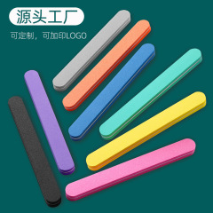 源工場のネイルの爪やすりのスポンジは磨かれています。