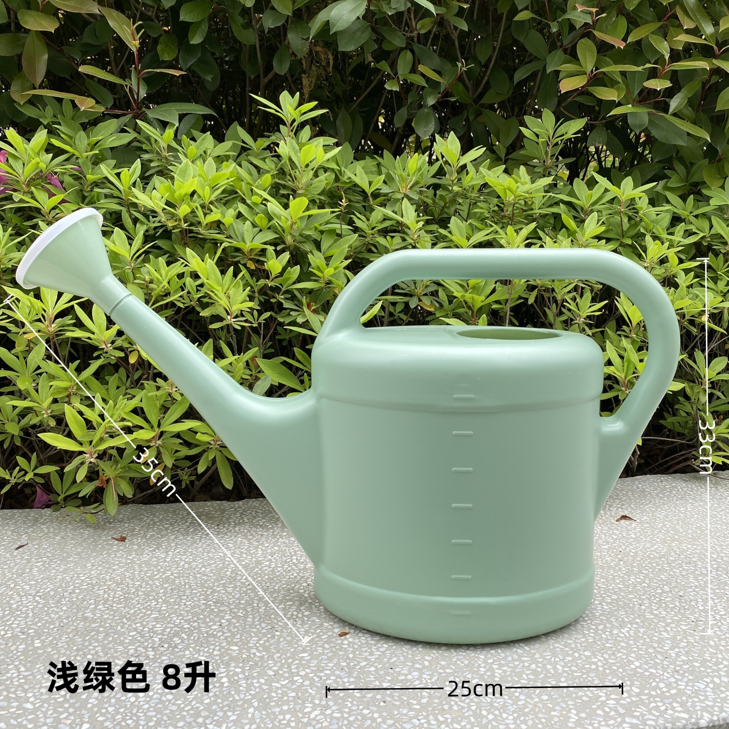 Light green 8 liters [approximately 8kg water capacity]