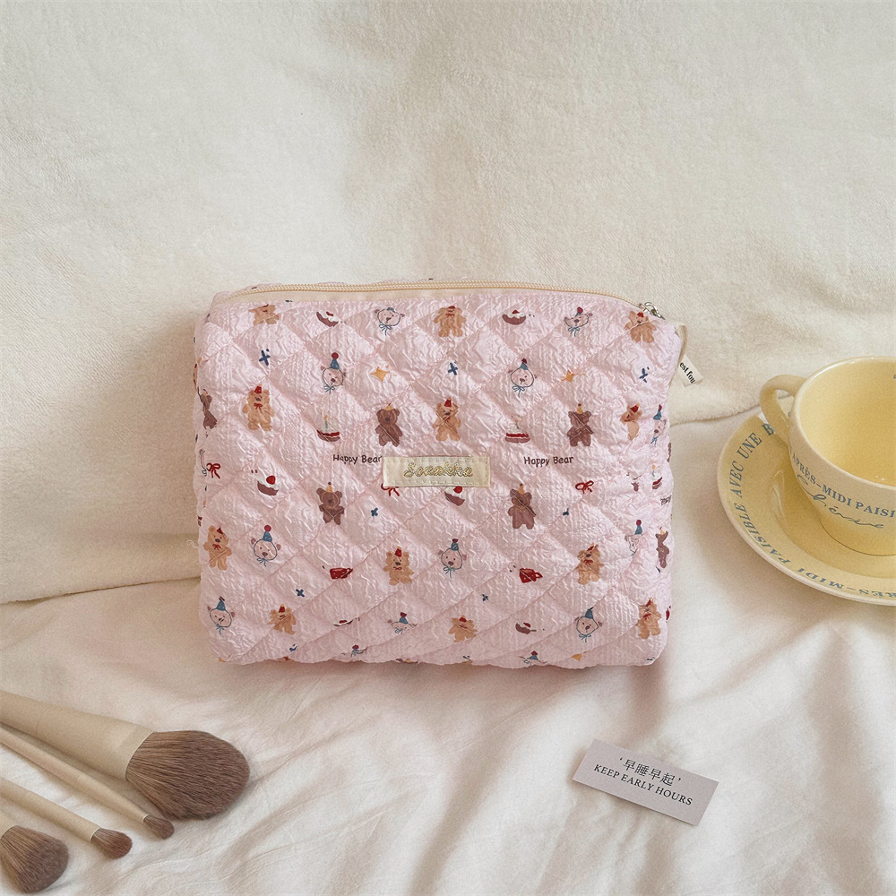 4681 embossed hand-held makeup bag, large-capacity portable storage bag, cute toiletry bag, travel storage bag undefined