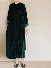 轻奢高端宽松中国风新中式宽松复古气质金丝绒墨绿色连衣裙s38818