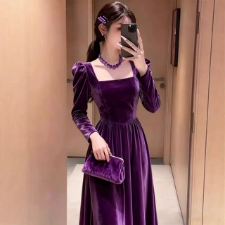 251110复古风紫色丝绒连衣裙女方领收腰显瘦气质名媛高级感长裙秋