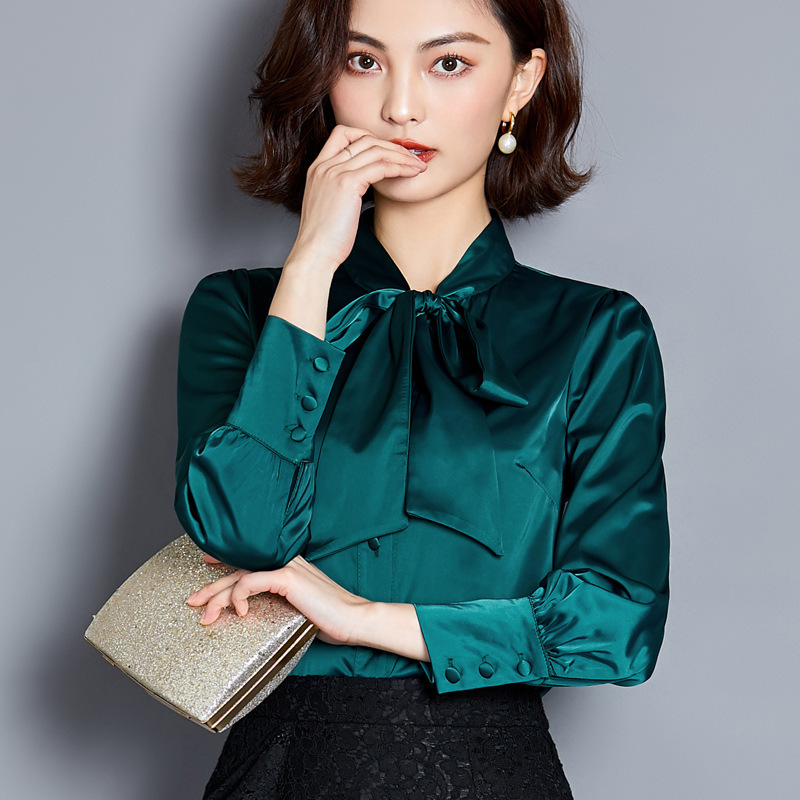 妈妈小衫女洋气时尚上衣欧货欧洲站2021年早春新款女装春装潮