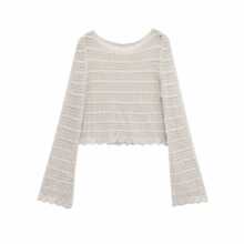 �羳Ů�b����Ʒ�A�I�������Ứ�U��ᘿ�������Ů��ɫ�|�ρ�