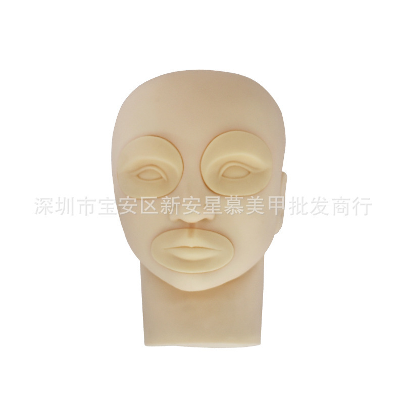 Mannequin head