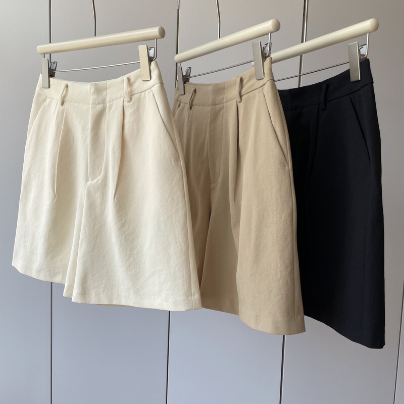 Japanese Hollow Yarn Is Light and Comfortable! Women's High-Waisted Pleated Design Loose Slimming Look Small a Version Casual Shorts Summer