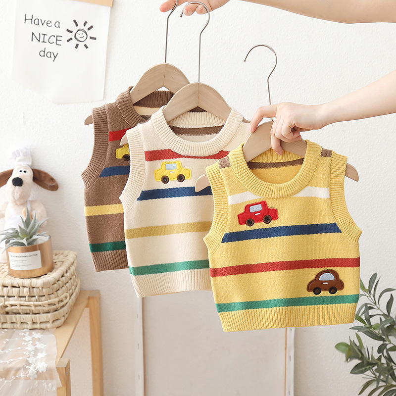 一件代发2025新款男宝宝毛衣背心洋气小童秋装婴儿童针织马甲卡通