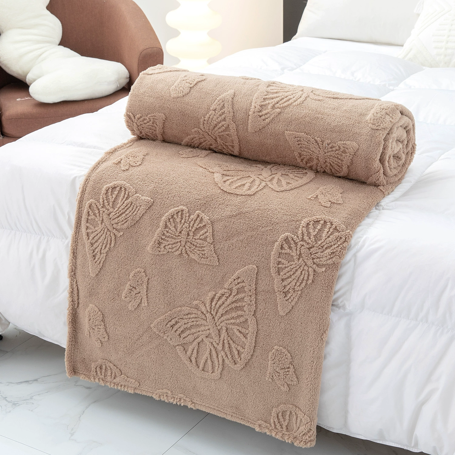 Плюшевое одеяло Velvet Throw Blanket, однослойная тисненая бабочка, размеры 70×100–200×230 см