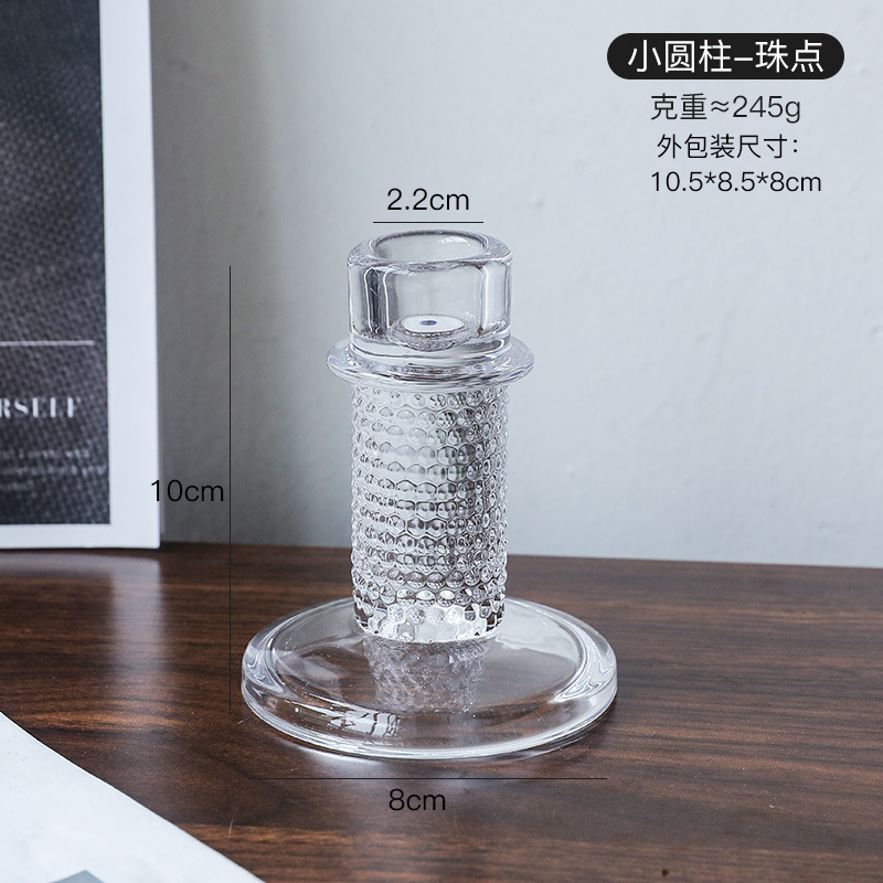 北欧のガラス家庭用レトロなろうそくの夜の明かりの道具は軽くて豪華なアメリカのろうそくの燭台の食卓のロマンチックな燭台の置物です。|undefined