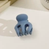 B-042# Blue medium size (approximately 3.5cm)